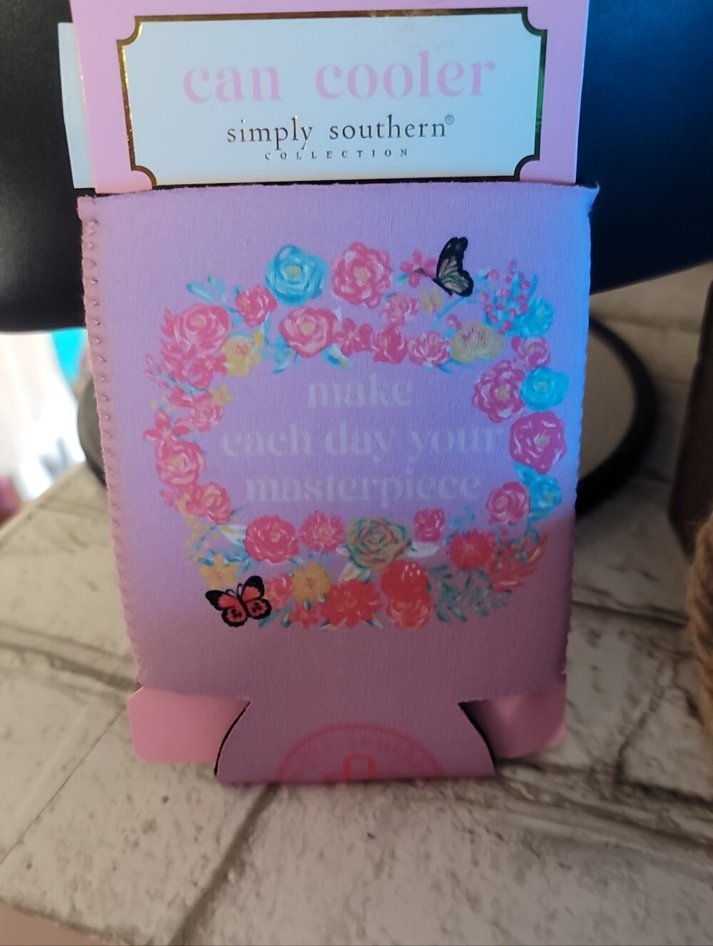 Simply Southern Pink Floral Can Cooler with Multicolor Wreath